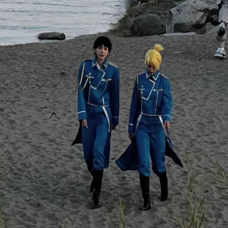 روي موستانج كوسبلاي أنيمي Full - مراجعة Fullmetal Alchemist Coat وسعره