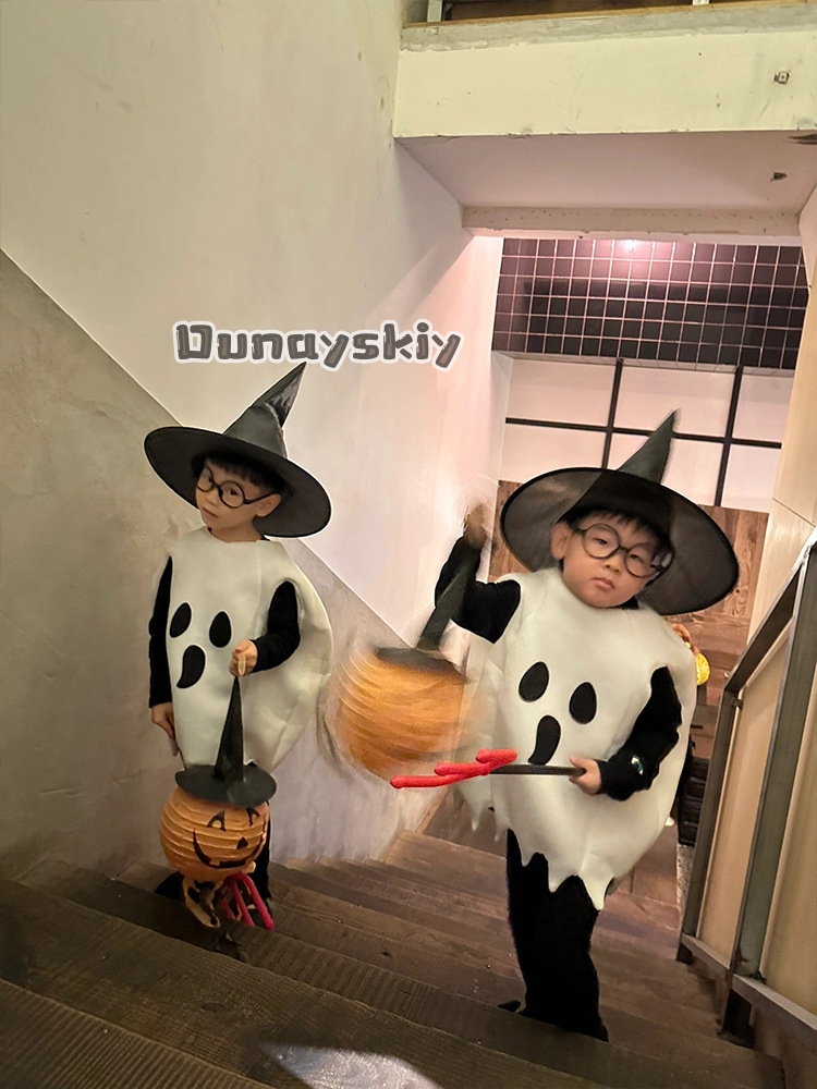 ‌ ‌ أزياء تنكرية جديدة للهالوي - مراجعة Anime Cosplay Kid وسعره